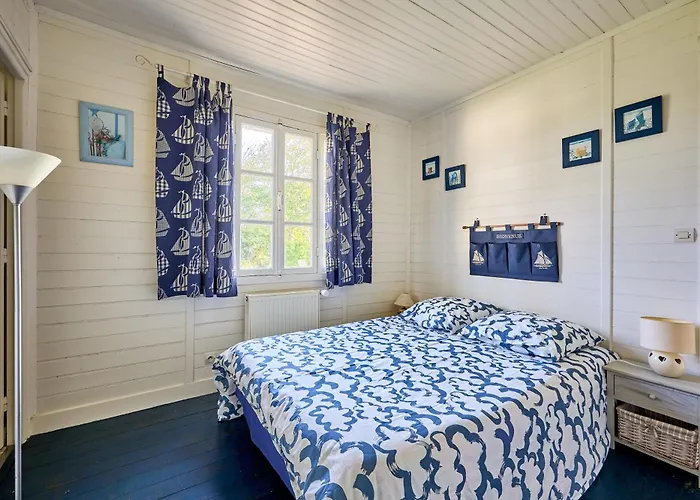 La Chaumière Bleue - Maison à 7min à Pied Casa vacanze